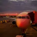 (美国空海运双清专线从中国沈阳机场空运加热火炬到美国费尔菲尔德 (Fairfield)，美国机场清关、交税、派送门到门空运专线）